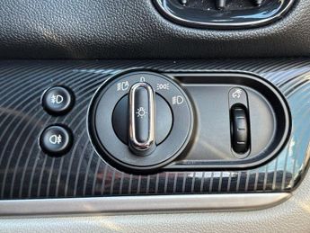 MINI Countryman 1.5 Cooper Exclusive Steptronic Euro 6 (s/s) 5dr