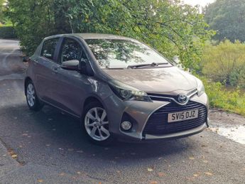 Toyota Yaris 1.5 VVT-h Excel E-CVT Euro 6 5dr (15in Alloy)