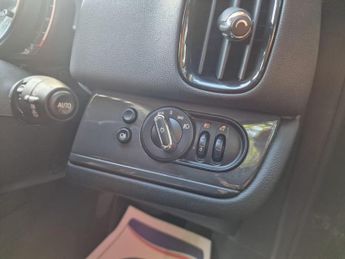 MINI Countryman 1.5 Cooper Steptronic Euro 6 (s/s) 5dr