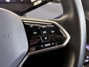 Volkswagen ID.3 Pro Performance 58kWh Life Auto 5dr