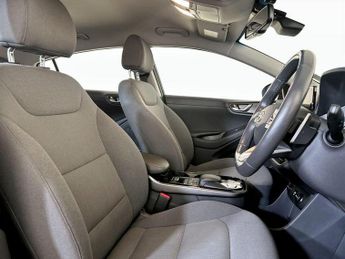 Hyundai IONIQ 38.3kWh Premium Auto 5dr