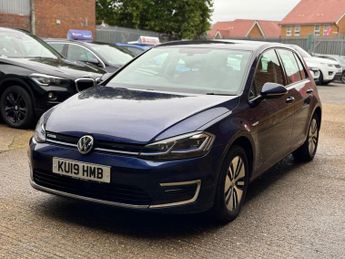 Volkswagen e-Golf 35.8kWh e-Golf Auto 5dr