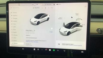 Tesla Model 3 (Dual Motor) Long Range Auto 4WDE 4dr