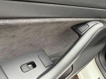 Tesla Model 3 (Dual Motor) Long Range Auto 4WDE 4dr