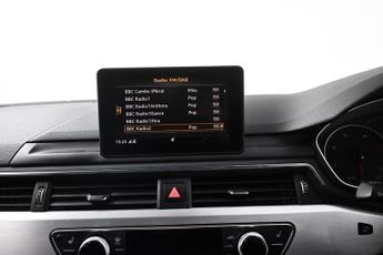 Audi A4 2.0 TDI S line S Tronic quattro Euro 6 (s/s) 4dr