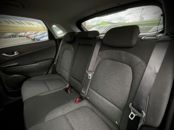 Hyundai Kona PREMIUM EV