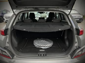 Hyundai Kona PREMIUM EV