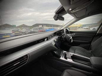 Audi E-Tron TECHNIK 50 QUATTRO