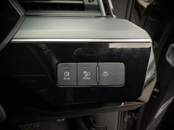 Audi E-Tron TECHNIK 50 QUATTRO