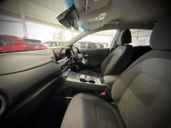Hyundai Kona PREMIUM EV