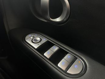 Hyundai IONIQ 5 58kWh Premium Auto 5dr