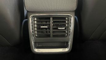 Skoda Enyaq 62kWh 60 Nav Loft Auto 5dr