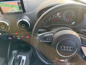 Audi A3 2.0 TDI S line Sportback S Tronic Euro 6 (s/s) 5dr (Nav)