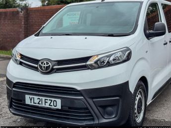 Toyota PROACE Verso 1.5D Shuttle Medium MPV 5dr Diesel Manual MWB Euro 6 (s/s) (9 Se