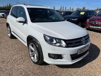 Volkswagen Tiguan 2.0 TDI BlueMotion Tech R-Line DSG 4WD Euro 6 (s/s) 5dr