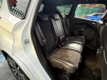 Ford Kuga 1.5 TDCi ST-Line Powershift Euro 6 (s/s) 5dr