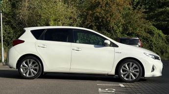 Toyota Auris 1.8 VVT-h Excel CVT Euro 5 (s/s) 5dr