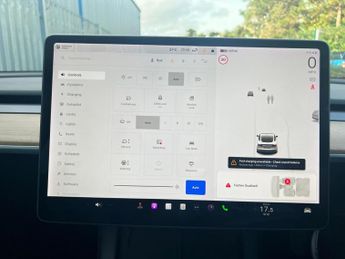 Tesla Model 3 (Dual Motor) Long Range Auto 4WDE 4dr