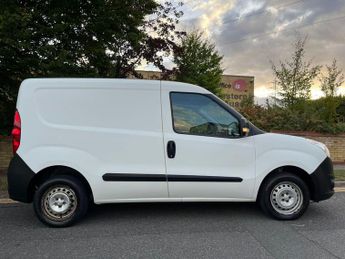 Vauxhall Combo 1.3 CDTi 2000 16v FWD L1 H1 3dr