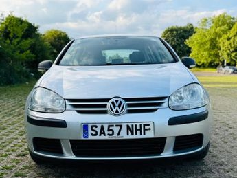 Volkswagen Golf 1.6 FSI S 5dr