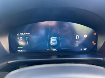 Ford Kuga 2.5 Duratec 14.4kWh ST-Line X CVT Euro 6 (s/s) 5dr
