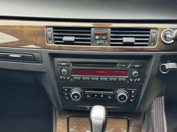 BMW 3 Series 2.0 318i Exclusive Edition Steptronic Euro 5 4dr