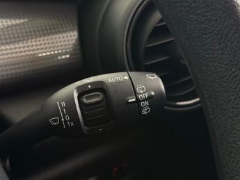 MINI Hatch 1.5 Cooper Steptronic Euro 6 (s/s) 5dr