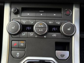 Land Rover Range Rover Evoque 2.2 SD4 Pure Tech Auto 4WD Euro 5 (s/s) 5dr