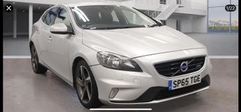 Volvo V40 1.6 D2 R-Design Hatchback 5dr Diesel Manual Euro 5 (s/s) (115 ps