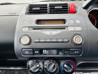 Honda Jazz 1.4 i-DSI SE CVT-7 5dr