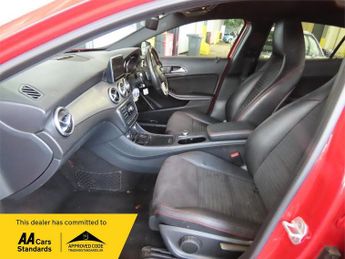 Mercedes-Benz GLA 2.1 GLA220 CDI AMG Line 7G-DCT 4MATIC Euro 6 (s/s) 5dr