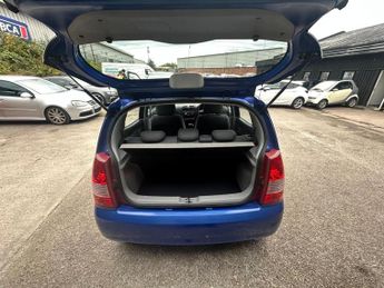 Kia Picanto 1.1 LX 5dr