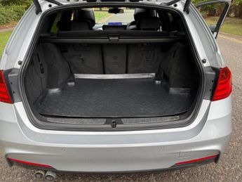 BMW 3 Series 3.0 330d M Sport Touring Auto xDrive Euro 5 (s/s) 5dr