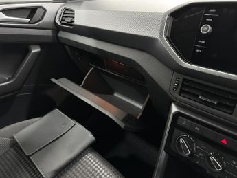 Volkswagen T-Cross 1.0 TSI Active DSG Euro 6 (s/s) 5dr