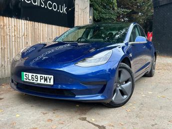Tesla Model 3 Standard Range Plus Auto RWD 4dr