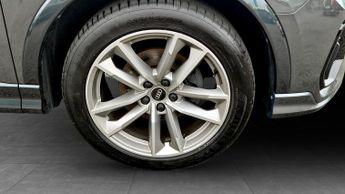 Audi Q3 1.5 TFSI CoD 35 Black Edition SUV 5dr Petrol S Tronic Euro 6 (s/