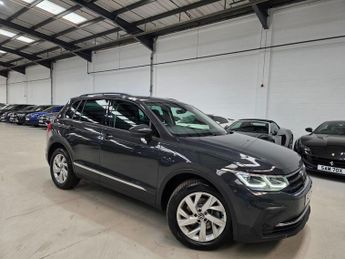 Volkswagen Tiguan 1.4 TSI 13kWh Life DSG Euro 6 (s/s) 5dr