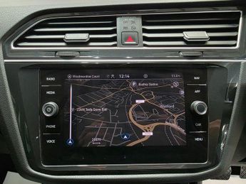 Volkswagen Tiguan 1.4 TSI 13kWh Life DSG Euro 6 (s/s) 5dr