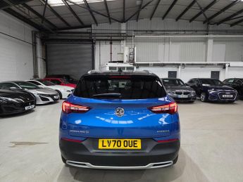 Vauxhall Grandland X 1.6 13.2kWh Ultimate Nav Auto 4WD Euro 6 (s/s) 5dr Hybrid4