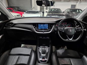Vauxhall Grandland X 1.6 13.2kWh Ultimate Nav Auto 4WD Euro 6 (s/s) 5dr Hybrid4