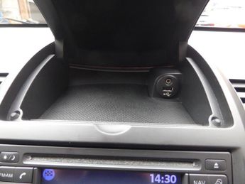 Nissan Note 1.6 16V Tekna Auto Euro 4 5dr