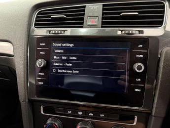 Volkswagen Golf 1.4 TSI BlueMotion Tech SE DSG Euro 6 (s/s) 5dr