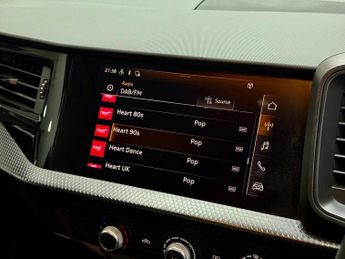 Audi A1 1.0 TFSI 30 Technik Sportback S Tronic Euro 6 (s/s) 5dr
