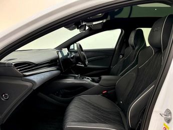 BYD Seal 82.5kWh Excellence Auto AWD 4dr