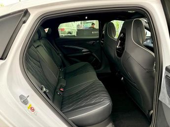 BYD Seal 82.5kWh Excellence Auto AWD 4dr