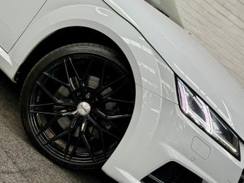 Audi TTS 2.0 TFSI S Tronic quattro Euro 6 (s/s) 3dr
