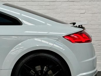Audi TTS 2.0 TFSI S Tronic quattro Euro 6 (s/s) 3dr