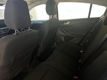 Ford Focus 1.0T EcoBoost Titanium Euro 6 (s/s) 5dr