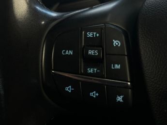 Ford Focus 1.0T EcoBoost Titanium Euro 6 (s/s) 5dr