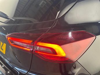 Ford Focus 1.0T EcoBoost Titanium Euro 6 (s/s) 5dr